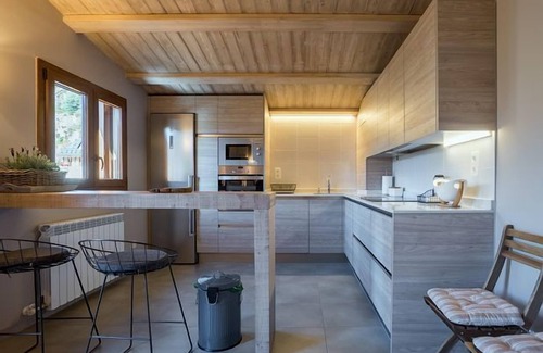 Panticosa Cottage | MONTELIA Penthouse El Ciervo de Panticosa for 8-10 people