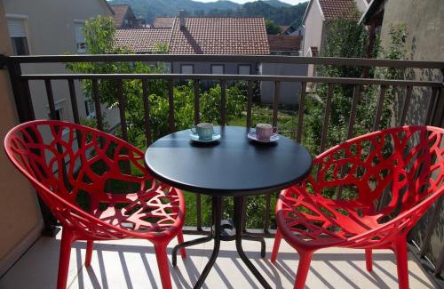Donje Polje Apartment | Montenegrina apartment