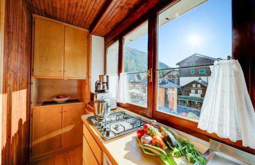 Staffa Apartment | Monterosa Cozy Apartment 200m From Ski - Happy Rentals