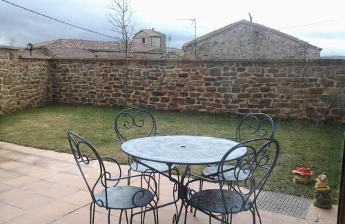 Magana House | Montes De Alhama