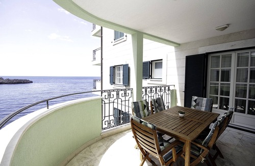 Sveti Stefan Apartment | Montesan F5 Comfort 4bedroom apartement with sea view