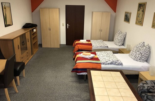 Krampfervorstadt Apartment | "Monteur Domizil Erfurt" double room 301