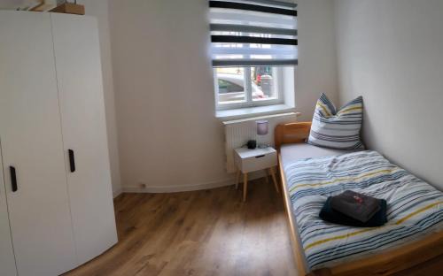 Kleinwaltersdorf Apartment | Monteur Ferienwohnungen OT Kleinwaltersdorf mit Außensitzecke und Grill