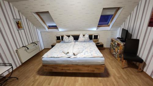 Hangen-Weisheim Apartment | Monteurwohnung Ha-Wei -90 m2