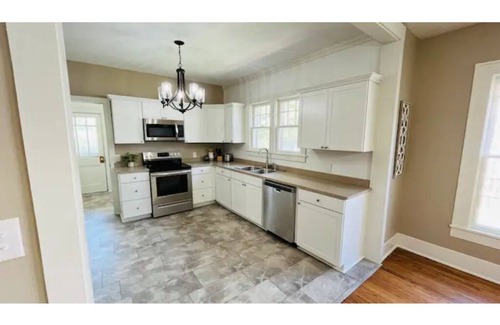 Clarksville House | Montgomery House in Clarksville, AR