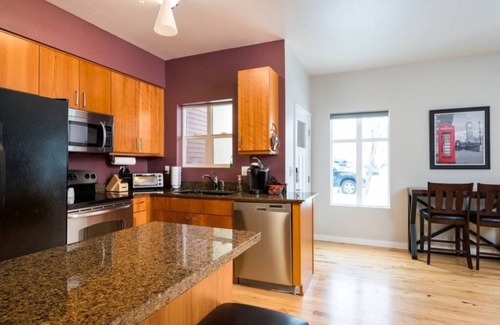 Downtown Boise Condo | Monthly Furnished | BSU, Capitol, City Center