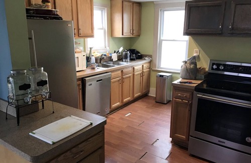 Garfield Heights House | Monthly Rental - Luxurious 3 Bedroom House close to Downtown Cleveland