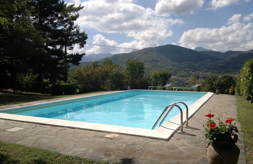 San Romano in Garfagnana Villa | Monthly rentals deals (Oct -Apr) 5br Villa in Tuscany (north of Lucca), pool.