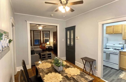 Midtown Apartment | Monthly Stays/Quiet, Professional & Fully Equipped