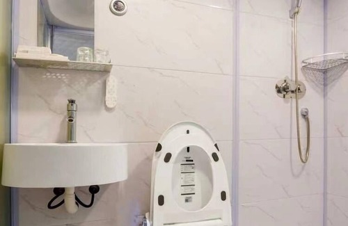 Xinyuan Bed & Breakfast | Montis Prospectu Tabernae Lignea