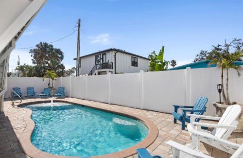 Mid Island House | Montishello on Jefferson by Sun Palace Vacations
