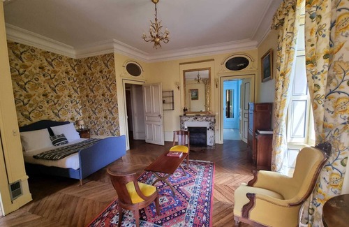 Couches House | Montpatey Castle