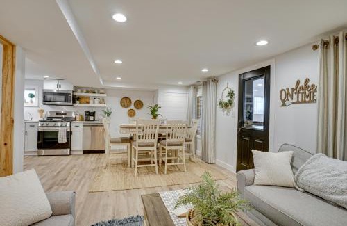 Northwest House | Montpelier Lake House with Deck, Dock and Fireplace!