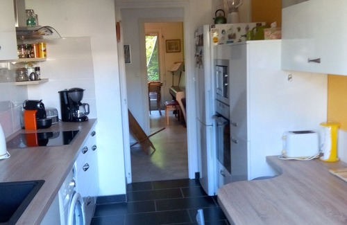 Les Beaux-Arts Apartment | Montpellier quiet with large pool.