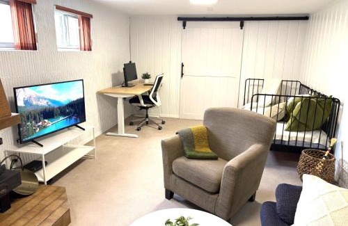 Laval Apartment | Montreal - Laval Haven - Entire Rental Unit