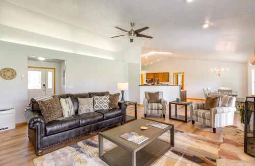 Vernal House | Montrose Retreat with Stunning Mountain Views!