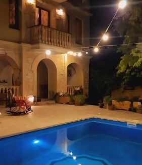 Yerevan House | Monument Guesthouse