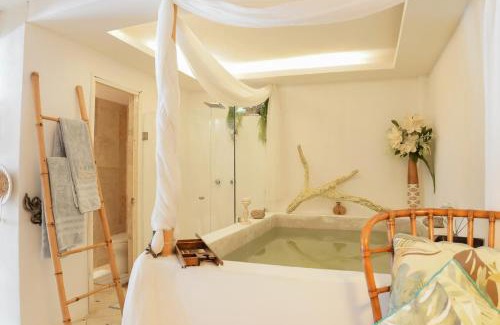 Boulevard Barra Vieja Hotel | Monyoli Hotel & Boutique