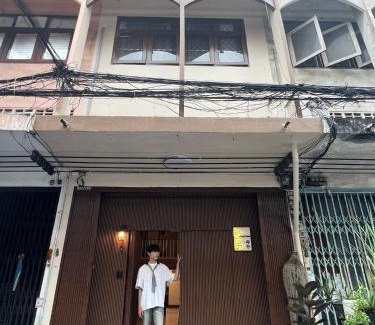 Rama 9 Villa | Moochi Home Ratchada