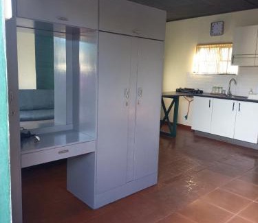 Beaufort West Apartment | Mooi Uitsig Droom