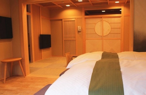 Kurobe House | Moon and Wa colored by traditional Japanese p/Kurobe Toyama
