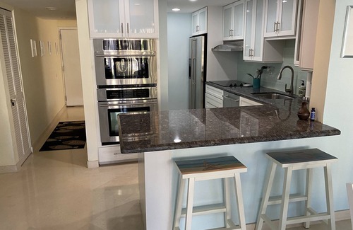 Largo Sound Village Condo | Moon Bay Condo with Boat Slip Available summer 2025