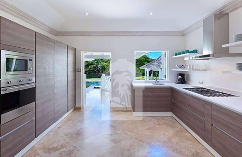 Paynes Bay Villa | Moon Dance in St. James by Personal Villas - Casual Elegance, Luxury and Comfort
