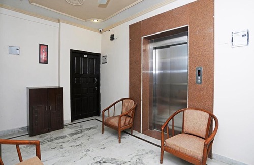 Gurugram Hotel | Moon Residency