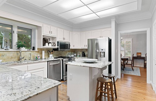 Burnside Island House | Moon River House