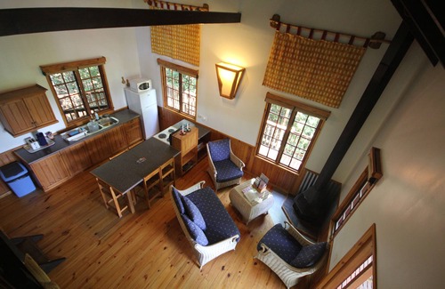 Bitou Cottage | Moon Shine on Whiskey Creek