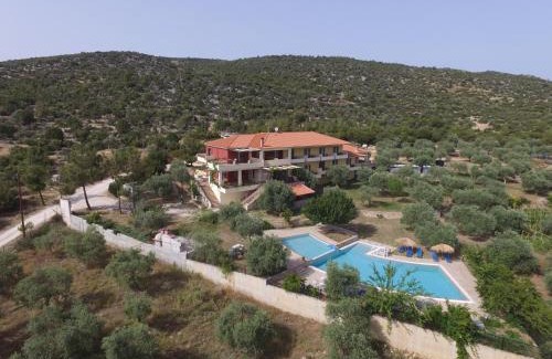 Pefkari Apartment | Moonbeam Hotel