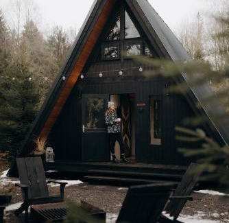 Birini House | Moondust Aframe