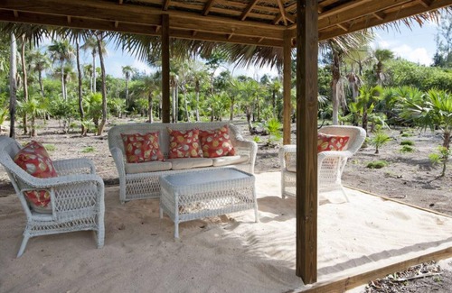 Gregory Town House | Moonflower by Eleuthera Vacation Rentals