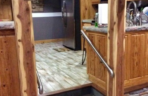 Redfield Cabin | Moonlight Country Cabin -Brand New Custom Build Secluded for a Romantic Getaway!