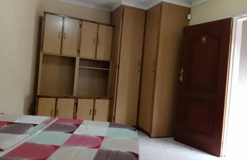 Benoni House | Moonlight Guest House Crystal Park