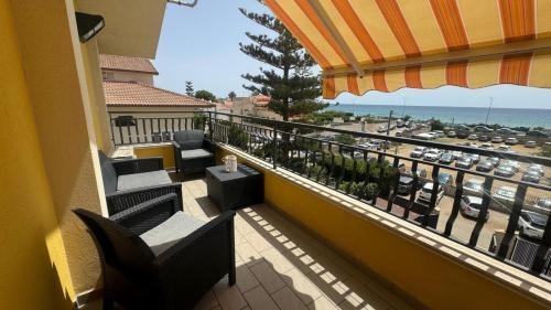 Noto Marina Apartment | Moonlight house a 50 mt dal mare Noto Marina