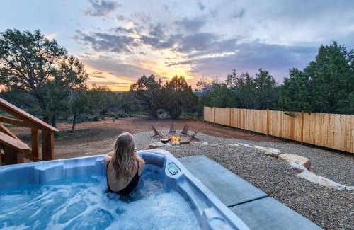 Orderville House | Moonlight Lodge, luxury home, Zion and Bryce