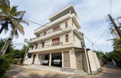 Piliyandala Apartment | Moonlit Luxury Apartments