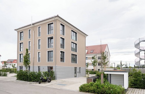 Eching Apartment | MOONLIVING Family Suite Apartment near Munich - Free Parking