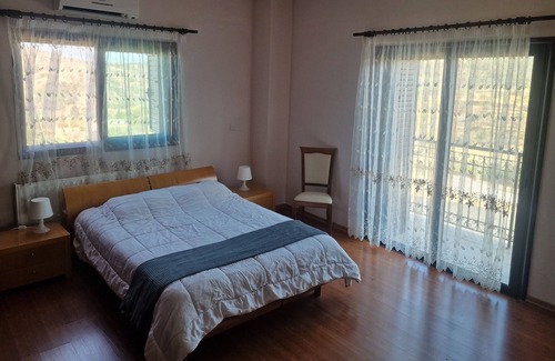 Nicosia House | Moonrise Haven