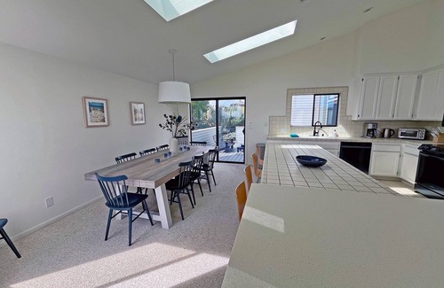 Bodega Bay House | Moonrise Kingdom - Light warm home, spanning views to the south & Tomales Pt.