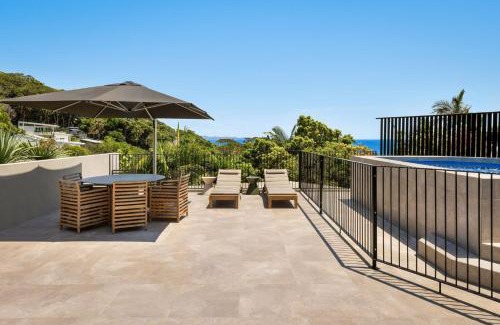 Byron Bay House | Moonrise & Starfall - twin Wategos luxury retreats