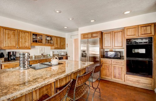 Santa Fe House | Moonstar | Pet Friendly, Rooftop Deck, 360 Views!