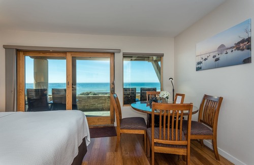 San Simeon Hotel | Moonstone Landing