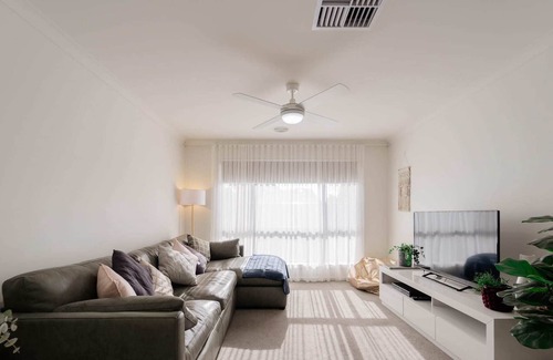 West Bendigo House | Moonta Haven our Modern 3 Bedroom Home in Bendigo