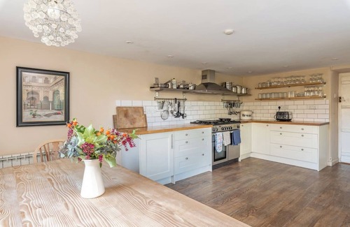 Bridport Other | Moorbath Farmhouse with Indoor Pool & Hot Tub