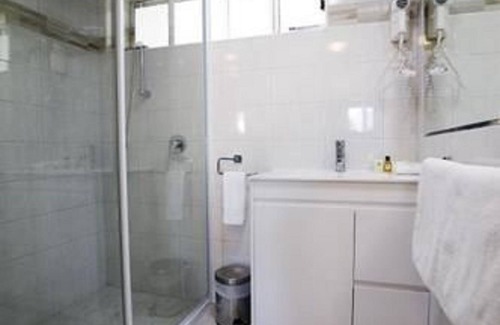 Armidale Hotel | Moore Park Inn