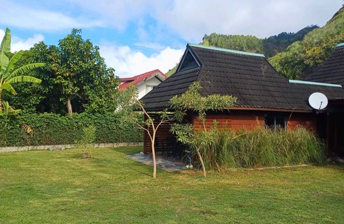 Tiahura Ski Chalet | MOOREA - Bungalow Moekea Lagoon