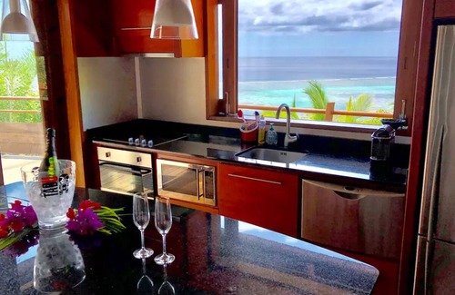 Moorea-Maiao Villa | Moorea-Maiao, Windward Islands - Villa Te Maka, lagoon view, jacuzzi, AC, Fiber