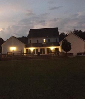 McLeansville Hotel | MooreField Suites Greensboro East